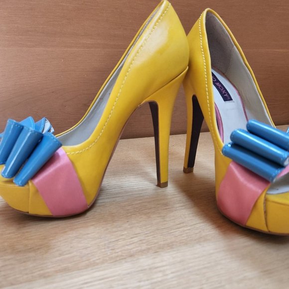 Super cute & colorful Mojo Moxy Open Toe Pumps - Size 7M - Picture 2 of 7